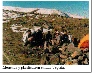 Cuadro de texto:  Merienda y planificaci�n en Las Veguitas